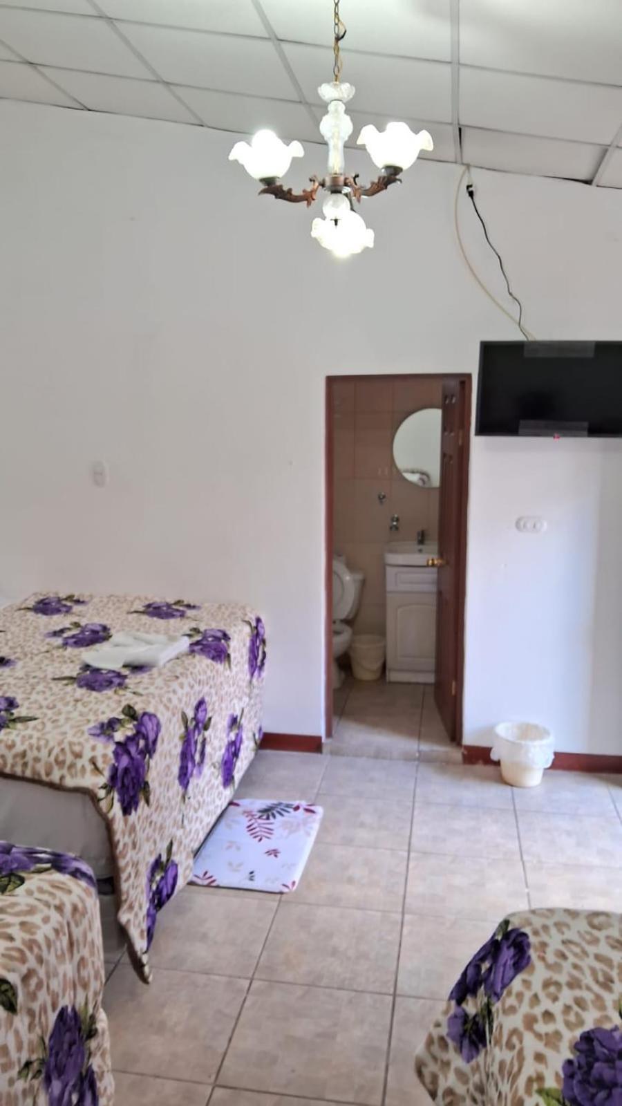 Hotel Kamelot Parque Central Quetzaltenango Exteriér fotografie